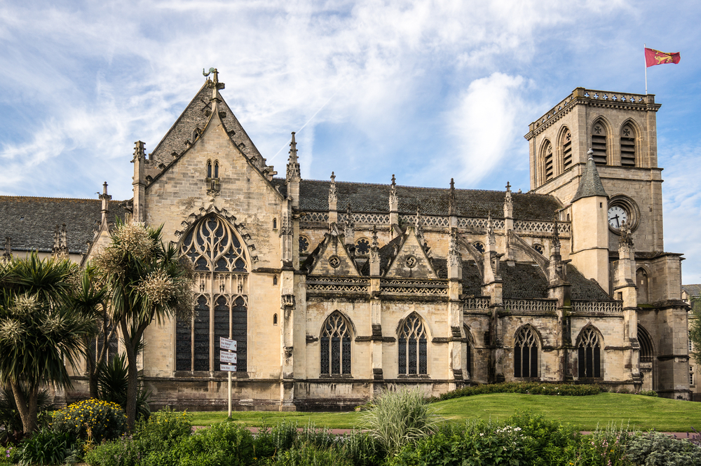  de gotische Basilique Sainte-Trinité in Cherbourg