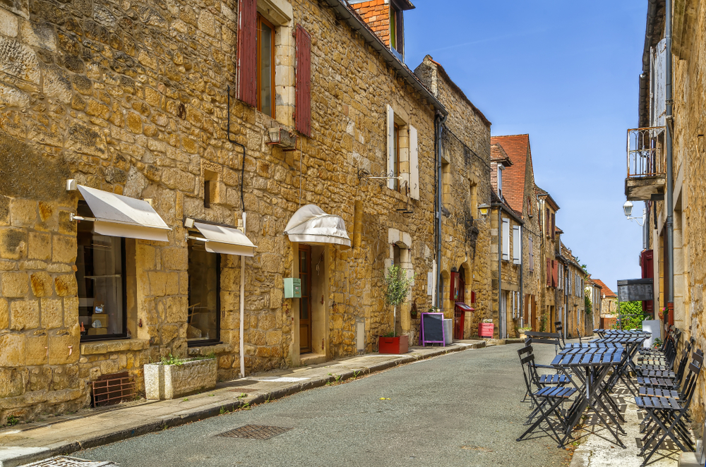 Domme Dordogne dorpen shutterstock 1267486945, mooiste dorpen van de dordogne