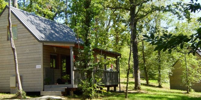 Castelwood Dordogne 1, Kleine camping Bretagne