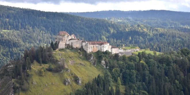 Jura 003, bezienswaardigheden in lourdes