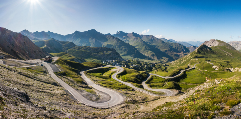 Col dIzoard Bergpassen shutterstock 1473424841, mooiste bergpassen in frankrijk