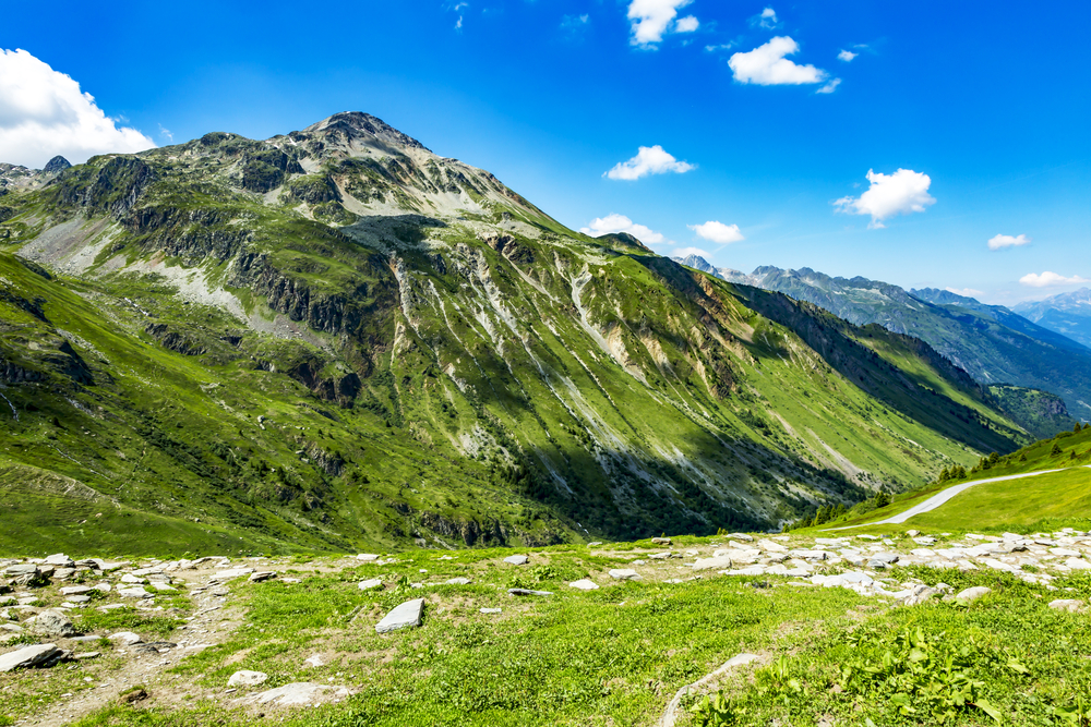 Col du Glandon Bergpassen shutterstock 714213481, mooiste bergpassen in frankrijk