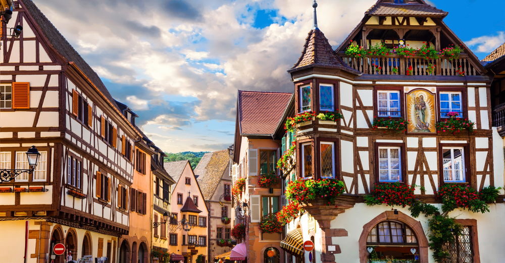 Kaysersberg Elzas Dorpen shutterstock 510732271, de 12 mooiste dorpen in de Elzas