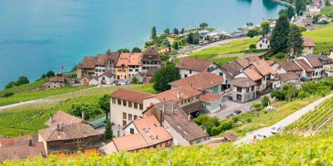 Les Epesses Vendée Dorpen Shutterstock 389315104 660x330, Zininfrankrijk.nl