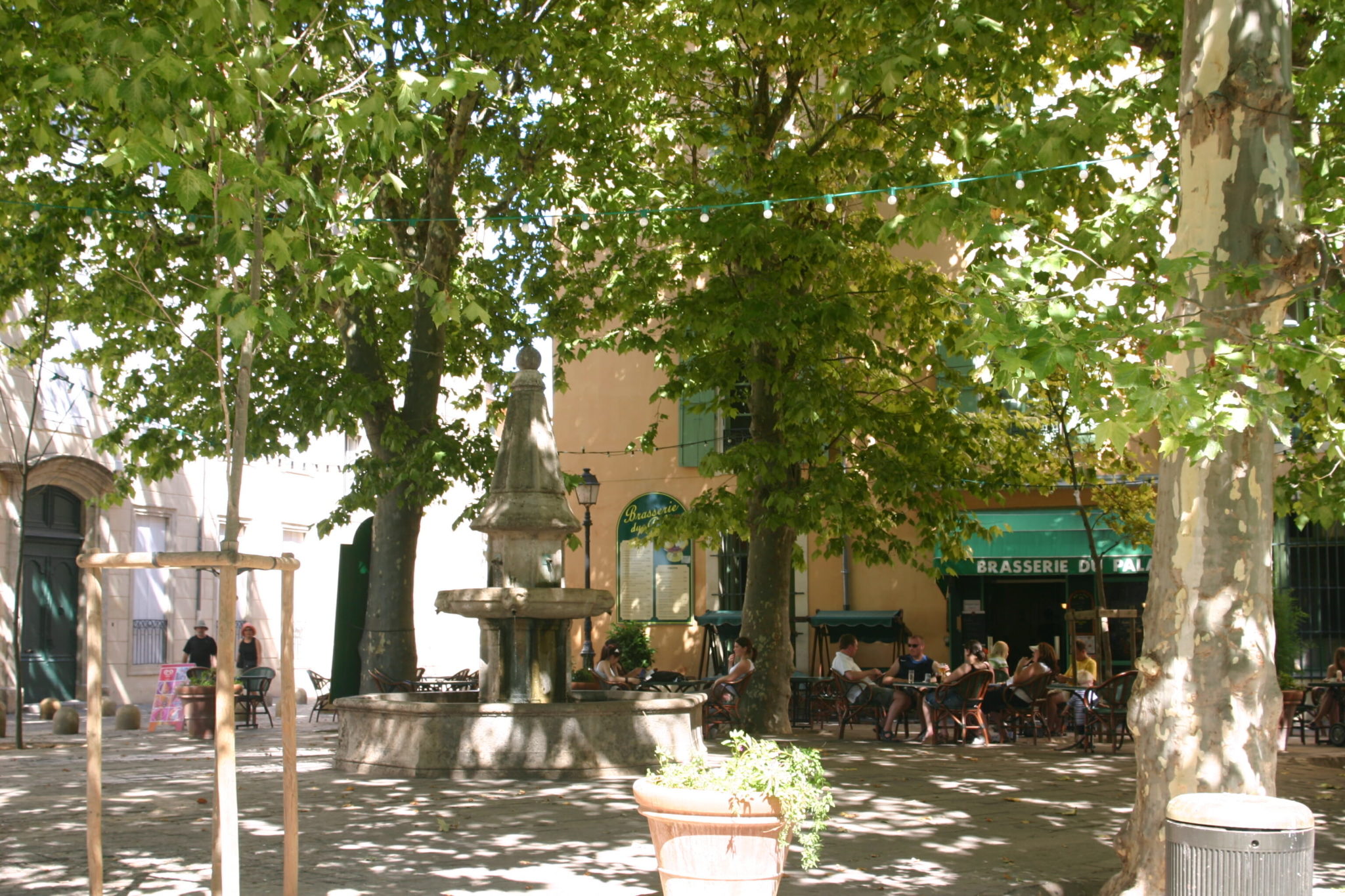 Beziers 013 Place de la Republic,