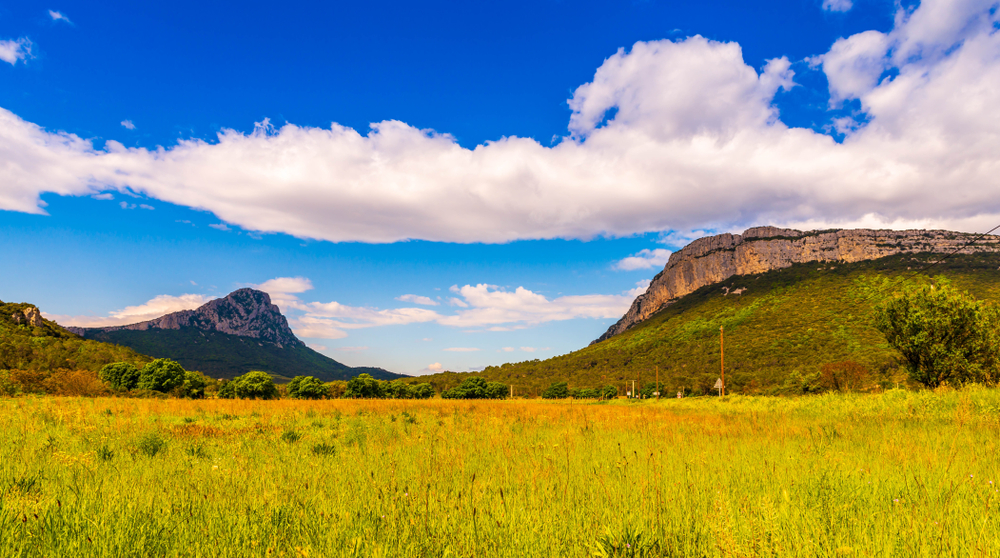 Pic Saint Loup Hérault shutterstock 1390382534, bezienswaardigheden hérault