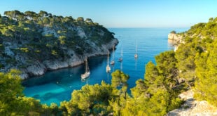 Calanque de Port Pin shutterstock 1420499792, Calanques van Cassis