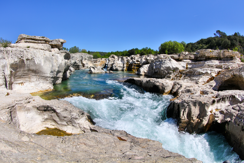 Cascade du Sautadet Gard shutterstock 1278814162, Bezienswaardigheden in de Gard