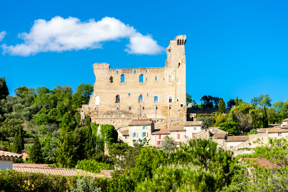 Châteauneuf du Pape Vaucluse shutterstock 1014970054, Bezienswaardigheden in de Vaucluse