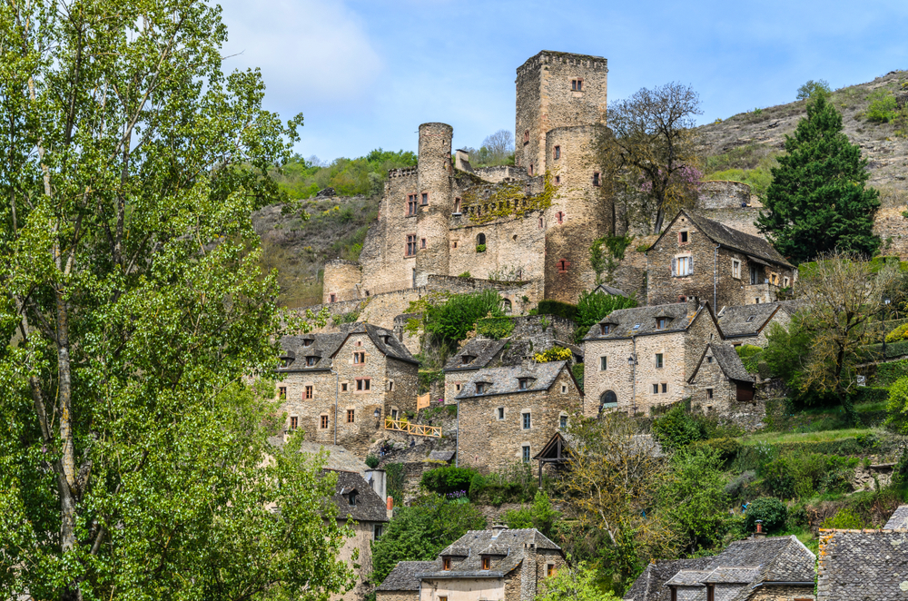 Kasteel van Belcastel Aveyron shutterstock 1023287026, Aveyron