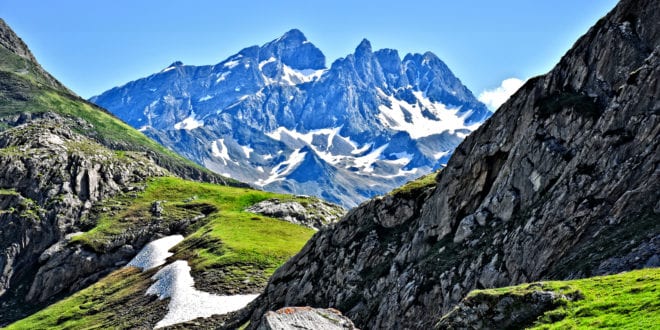 Parc National des Pyrénées Pyrenees atlantiques shutterstock 660488191, Bezienswaardigheden boulogne sur mer