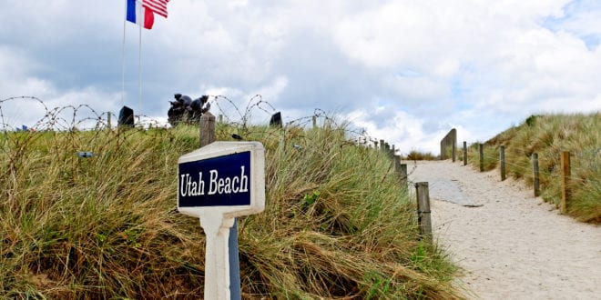 Utah Beach D Day shutterstock 81097345, met een elektrische auto naar frankrijk