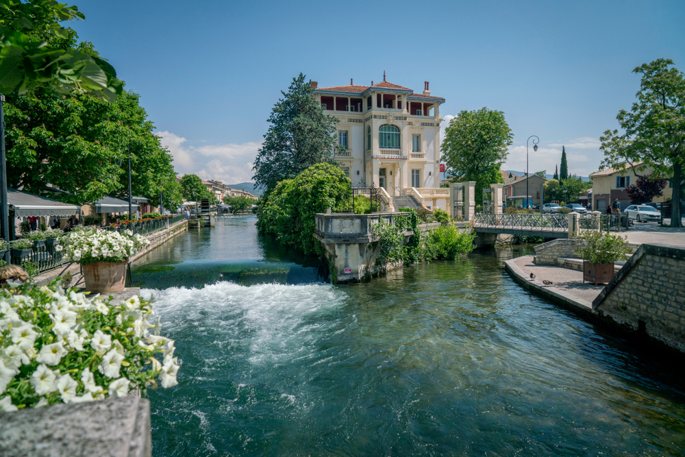 LIsle sur la Sorgue Luberon sh 1487497421, Luberon