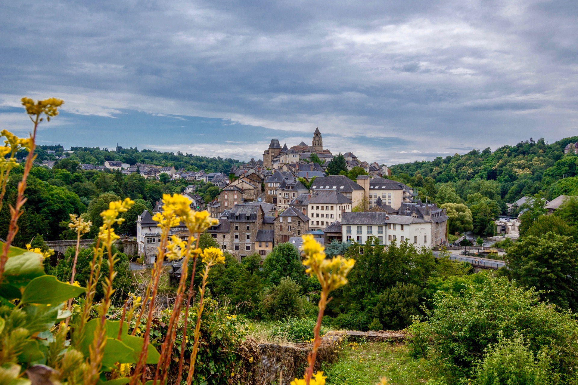 Uzerche Corrèze PX, bezienswaardigheden in de corrèze