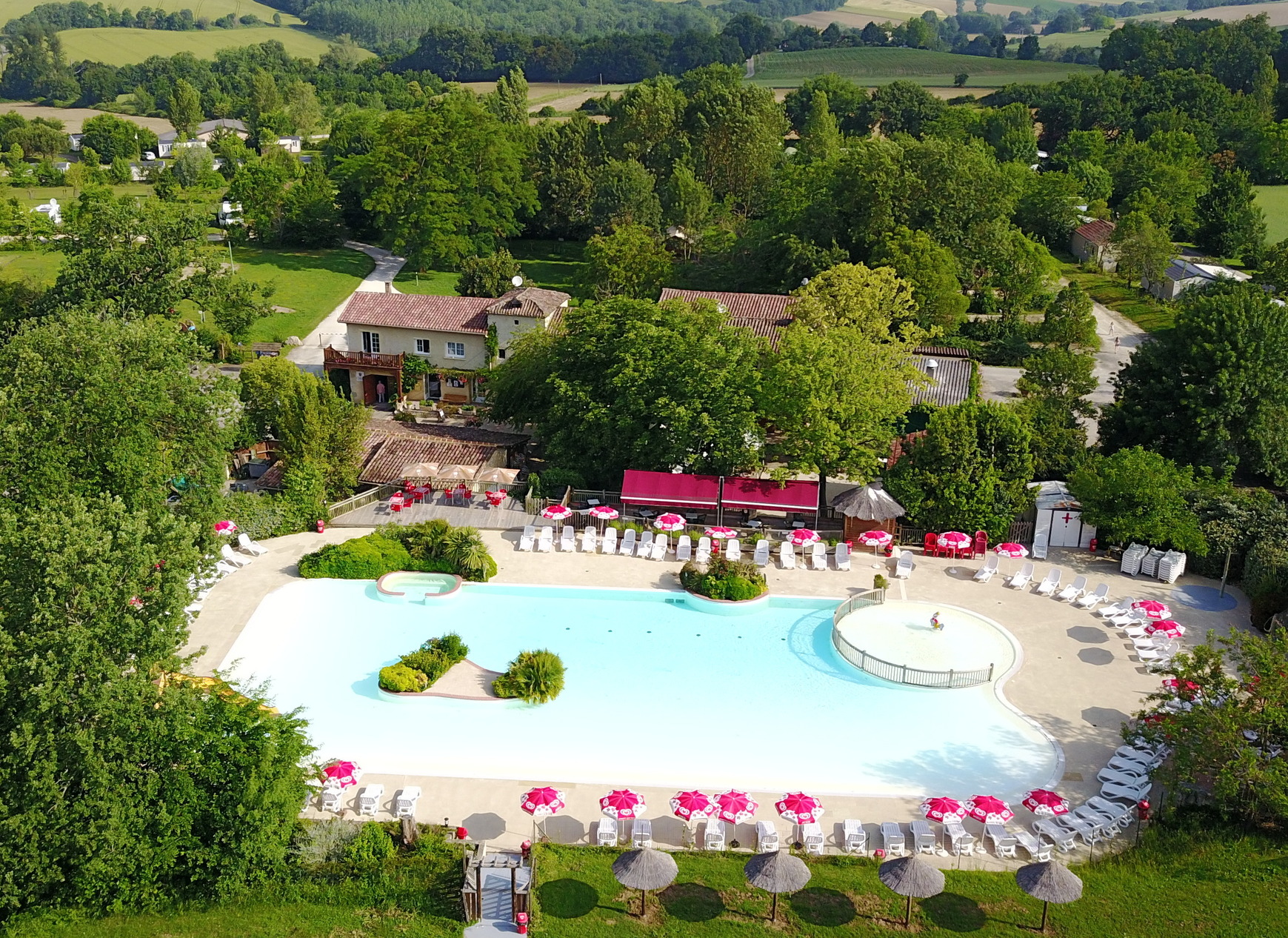 Castel Le Camp de Florence, Prachtig gelegen campings in Frankrijk