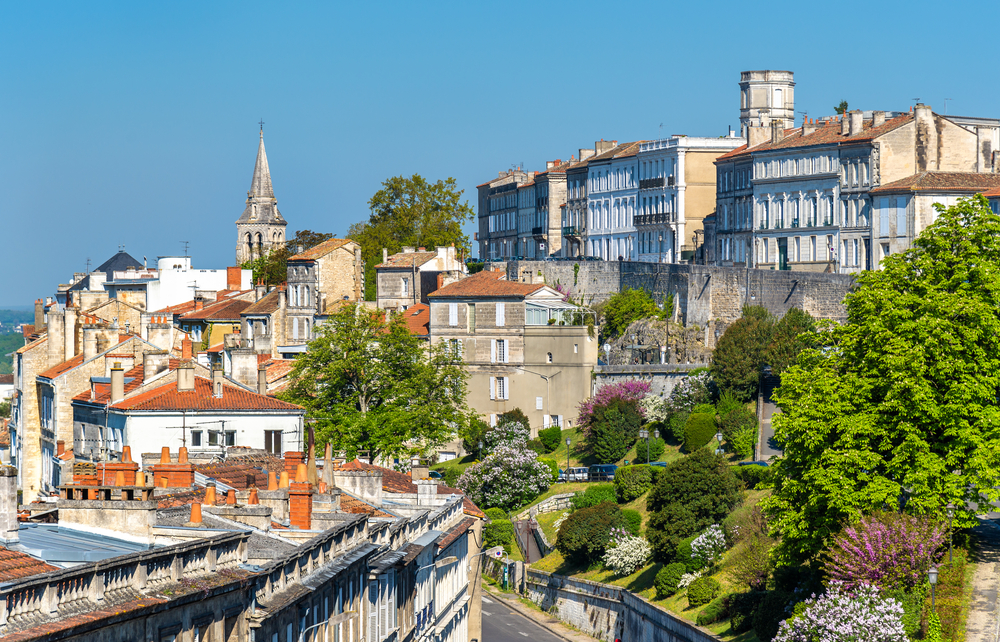 Angoulême Charente shutterstock 637076290, Bezienswaardigheden in de Charente