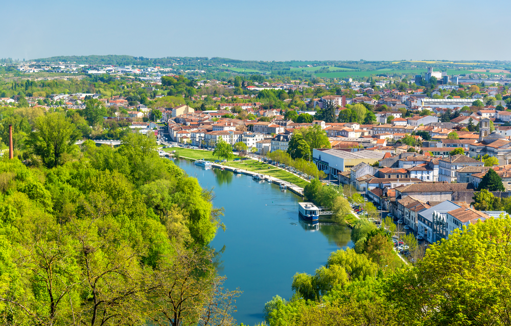 Charente Charente shutterstock 639277816, Bezienswaardigheden in de Charente