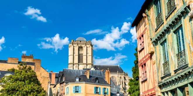 Le Mans Sarthe shutterstock 1188928084, Bezienswaardigheden in Angers