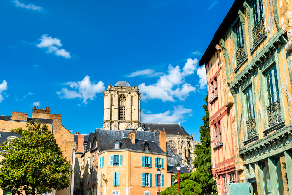 Le Mans Sarthe shutterstock 1188928084, Bezienswaardigheden in Le Mans