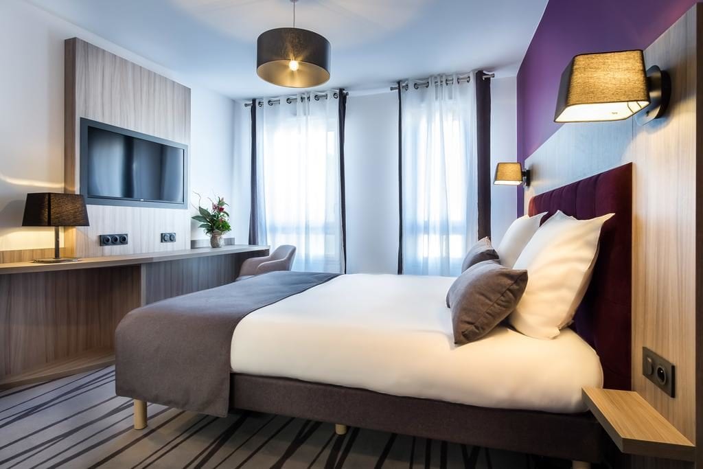 Nemea Appart Hotel Residence Le Quai Victor Tours 1024x683