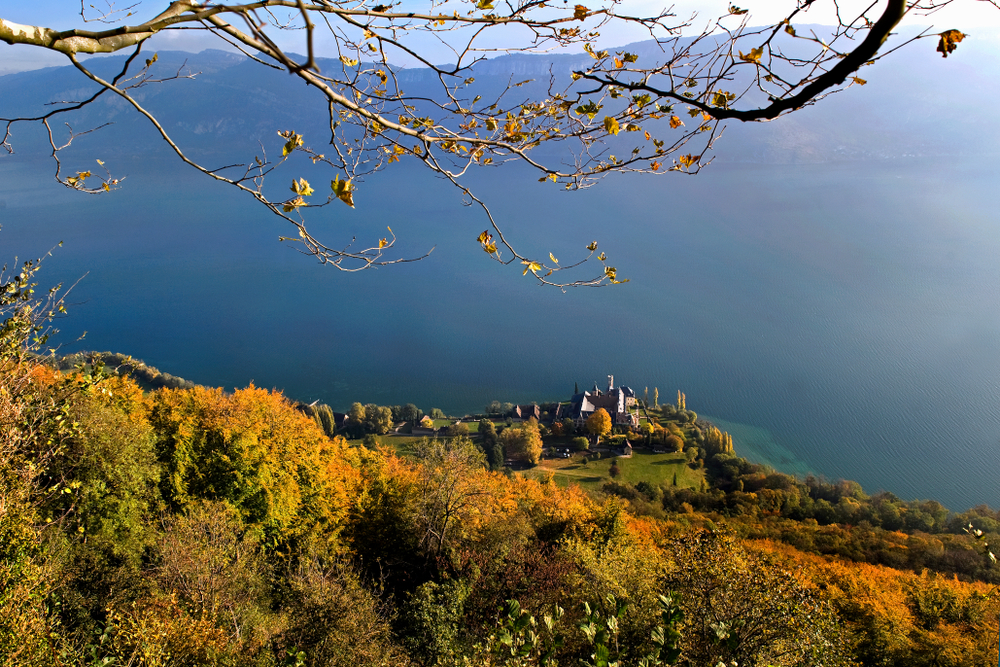 Abbaye dHautecombe Savoie shutterstock 1212131941,