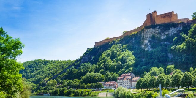 Besançon Doubs shutterstock 1012635481, bezienswaardigheden Colmar