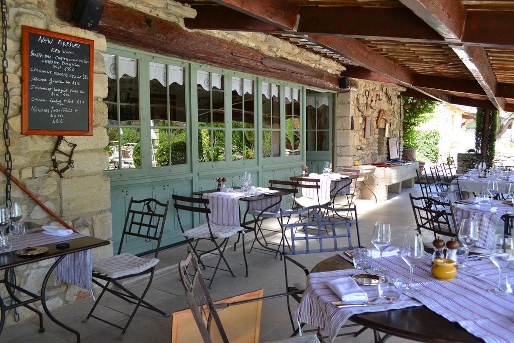 Hotel La Ferme De La Huppe, Gordes