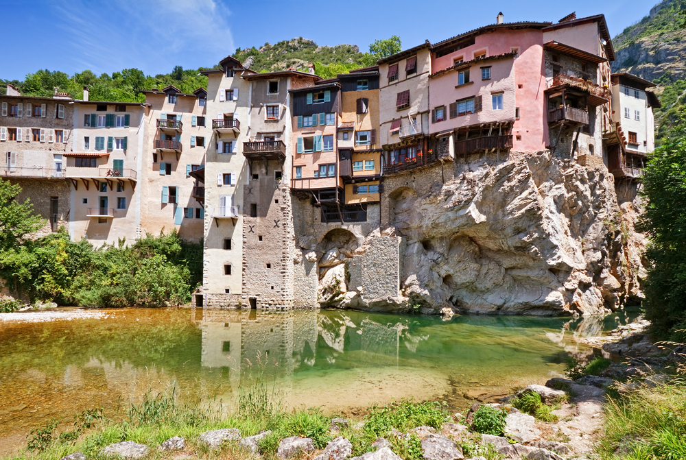 Pont en Royans Isère shutterstock 178977773, Bezienswaardigheden in Isère