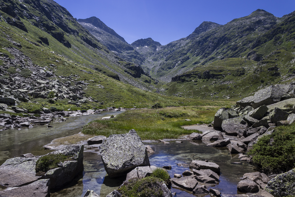 Pyrénées Ariégeoises Regional Natural Park Ariège shutterstock 758169781, bezienswaardigheden in Ariège