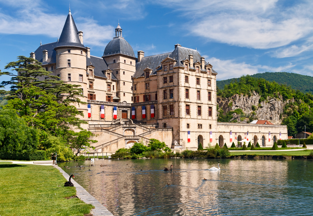 Vizille Isère shutterstock 375422719, Bezienswaardigheden in Isère