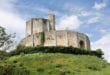 Château Gisors Eure shutterstock 44991820, Kamperen bij Nederlanders in Zuid-Frankrijk