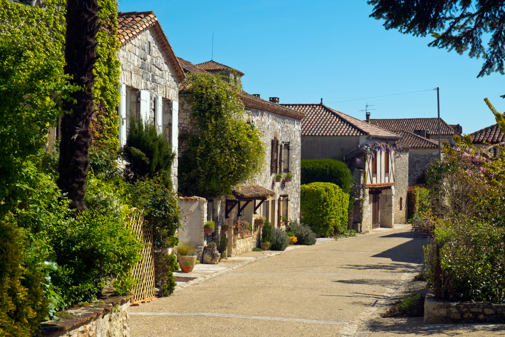 Pujols Lot et Garonne shutterstock 1255305130, Bezienswaardigheden in Lot-et-Garonne