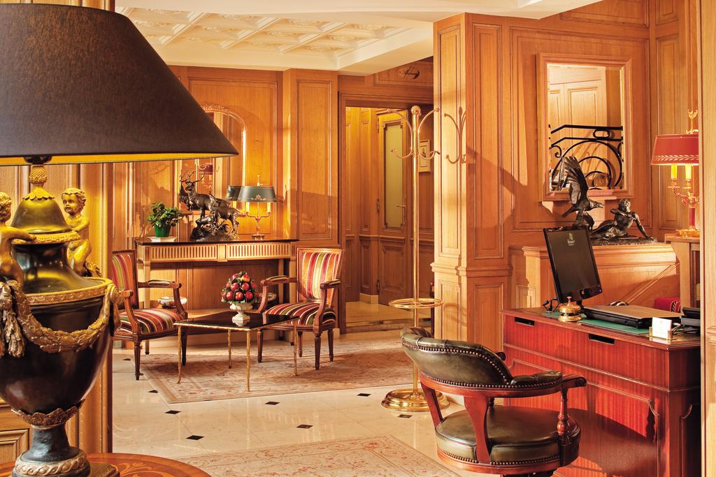 Hôtel De Varenne Booking.com , Zininfrankrijk.nl