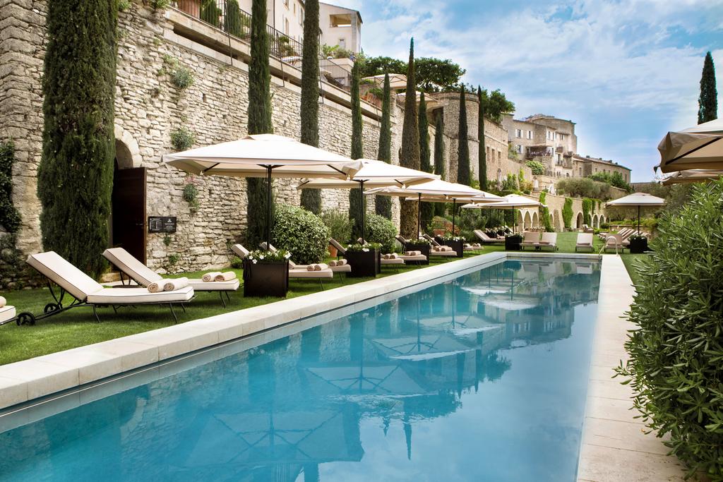 Hotel Airelles La Bastide de Gordes Booking.com, hotel gordes