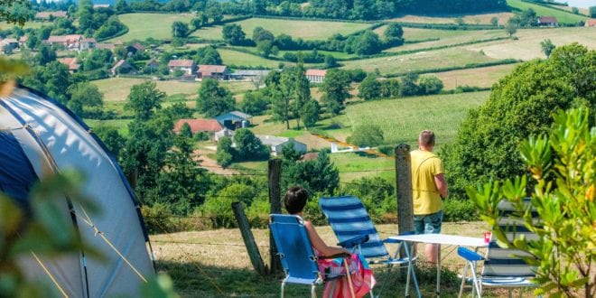 Camping Sites et Paysages Le Village des Meuniers, glamping en safaritenten in de Bourgogne