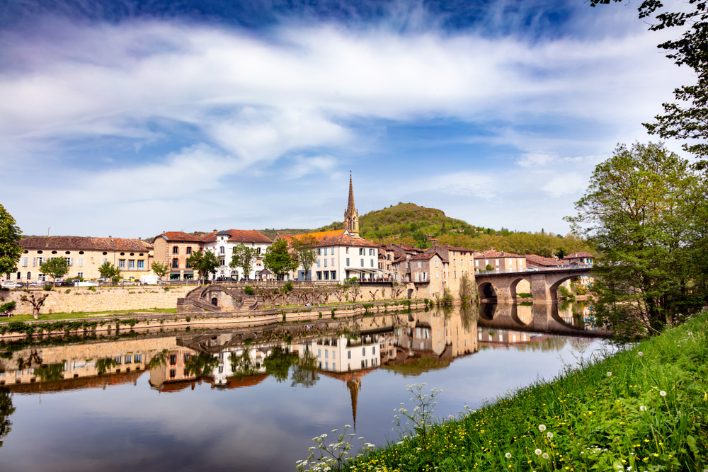 Saint Antonin Noble Val Tarn et Garonne shutterstock 1113790031, Tarn-et-Garonne