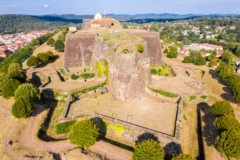 Citadelle de Bitche Moselle shutterstock 1518534341,