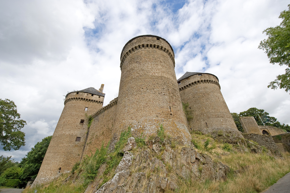 Lassay les Chateaux Mayenne, Bezienswaardigheden Mayenne