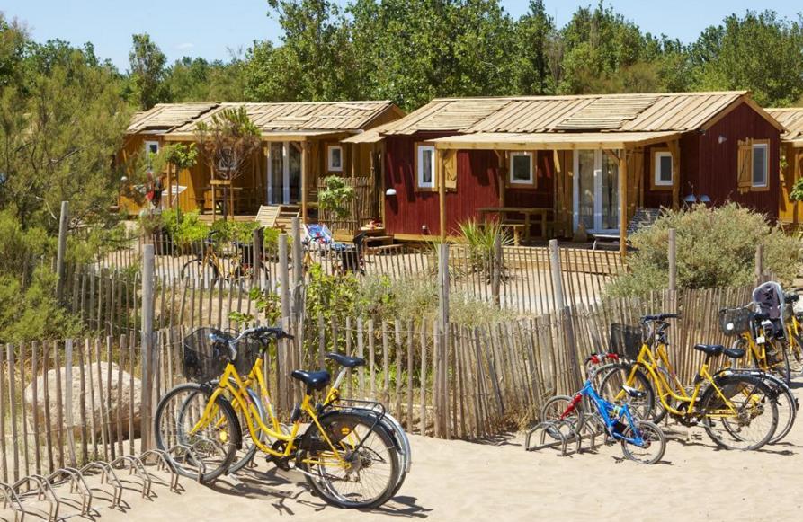 Yelloh Village Le Serignan Plage 2, campings in Frankrijk