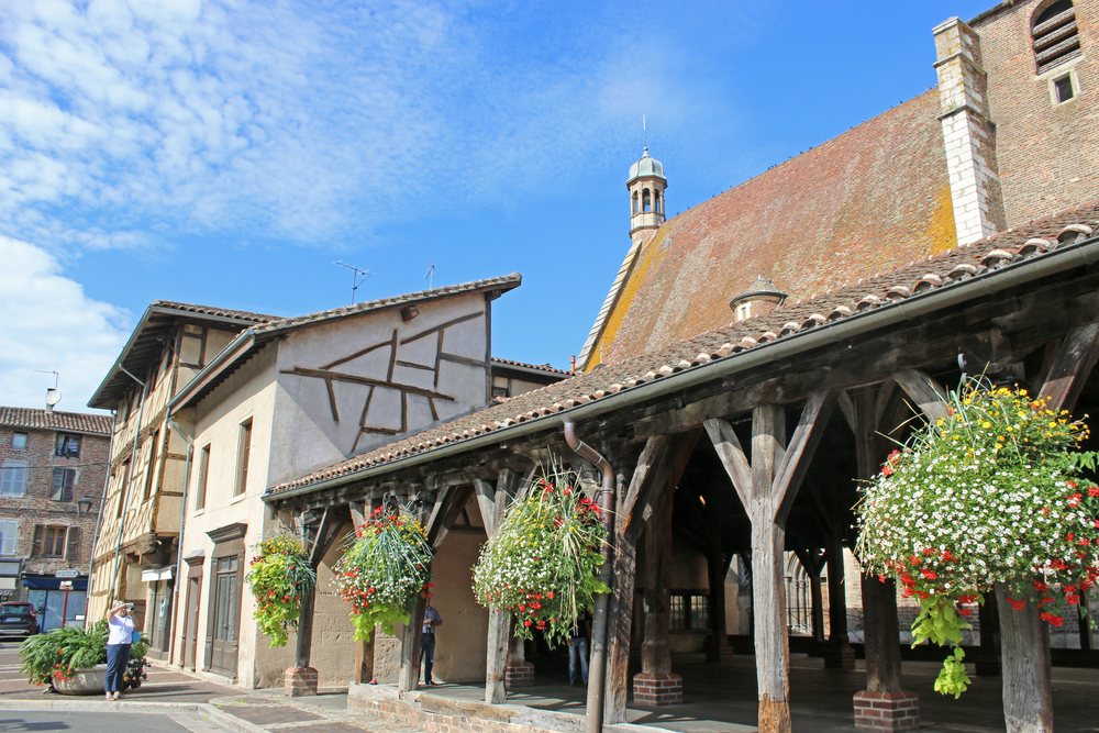 Chatillon sur Chalaronne Ain shutterstock 373194979, Bezienswaardigheden in de Ain