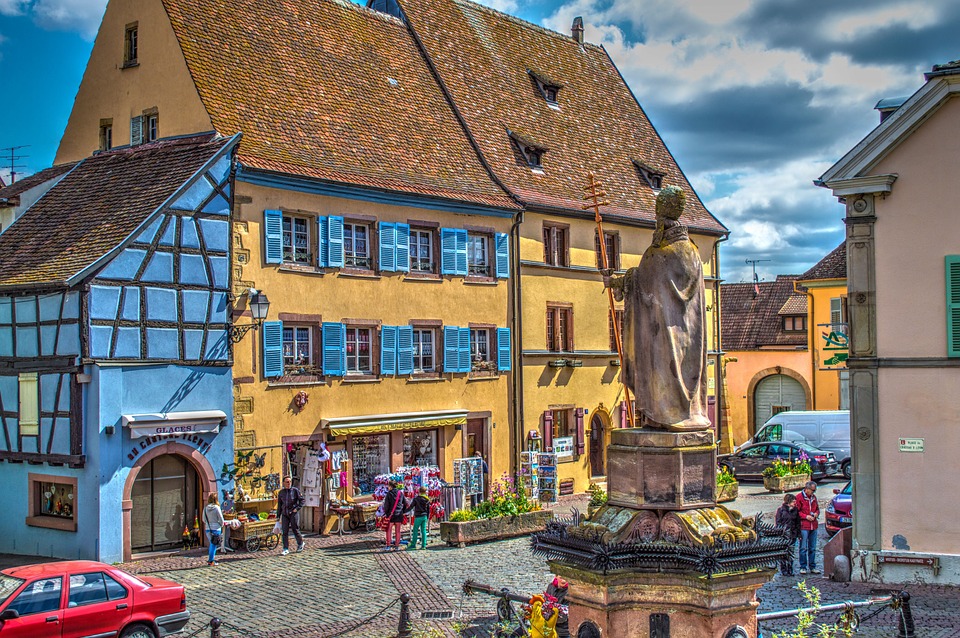 eguisheim1, mooiste wijndorpen van de Elzas