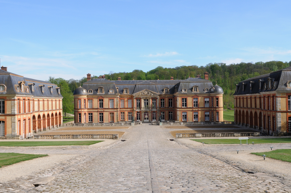 Le Chateau De Dampierre Yvelines Shutterstock 61150693, Zininfrankrijk.nl