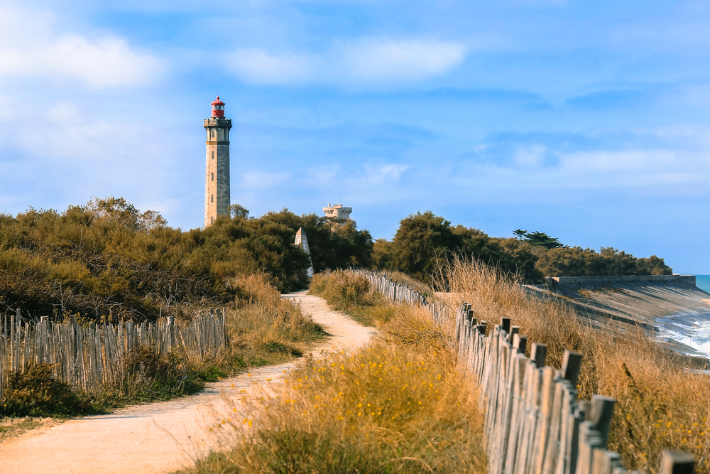 Phare des Baleines Ile de Re shutterstock 561765028, Bezienswaardigheden van Île de Ré