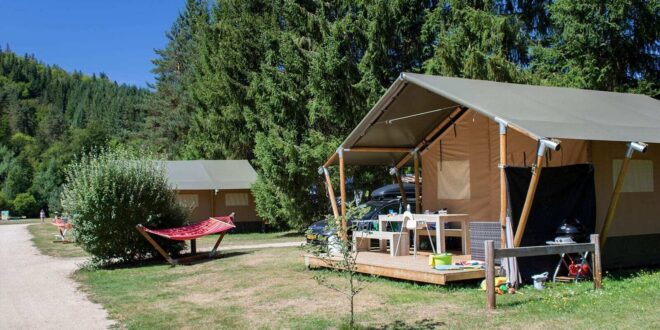 Camping La Garenne Villatent, Campings aan een rivier in Frankrijk