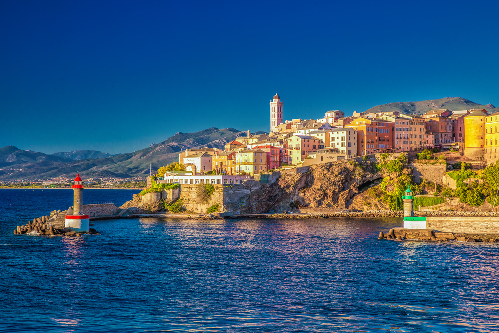 Bastia Corsica shutterstock 642737158, mooiste dorpjes en stadjes op corsica