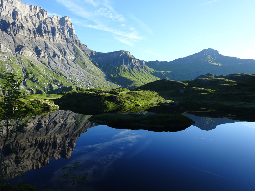 Lac de Pormenaz meren Franse Alpen shutterstock 1169806486, Mooie meren in de Franse Alpen