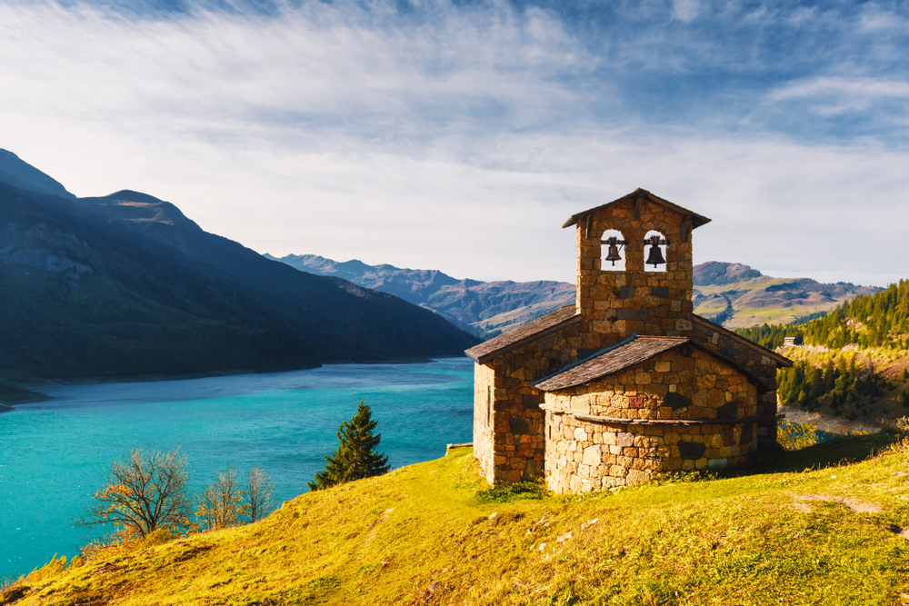 Lac de Roselend meren Franse Alpen shutterstock 1507746254, meren Franse Alpen