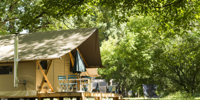 Huttopia Les Chateaux 4, glamping Midden-Frankrijk