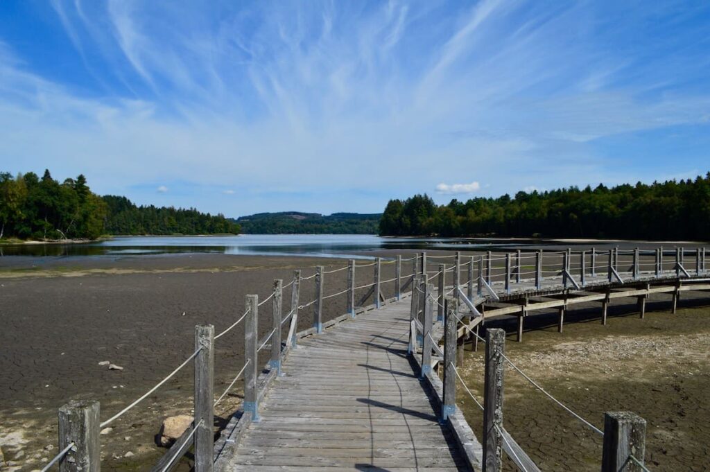 Lac des Settons brug Morvan Bourgogne pvf 1, meren morvan