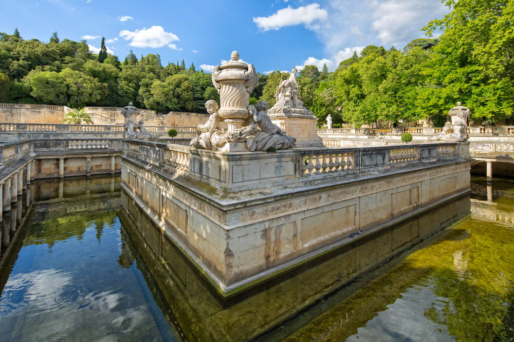 Jardins de la fontaine nimes shutterstock 1660367227, Bezienswaardigheden Nîmes